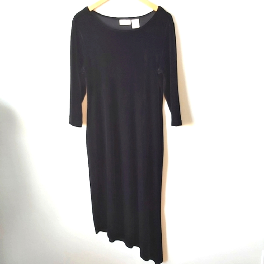 🖤 3/$20 Vintage Velvet Style Long Sleeve Asymmetrical Black MidiDress